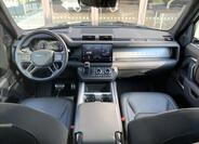 Land Rover Defender 82