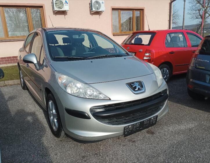 Peugeot 207 3
