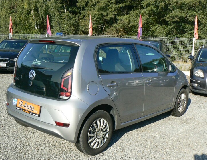 Volkswagen up! 4