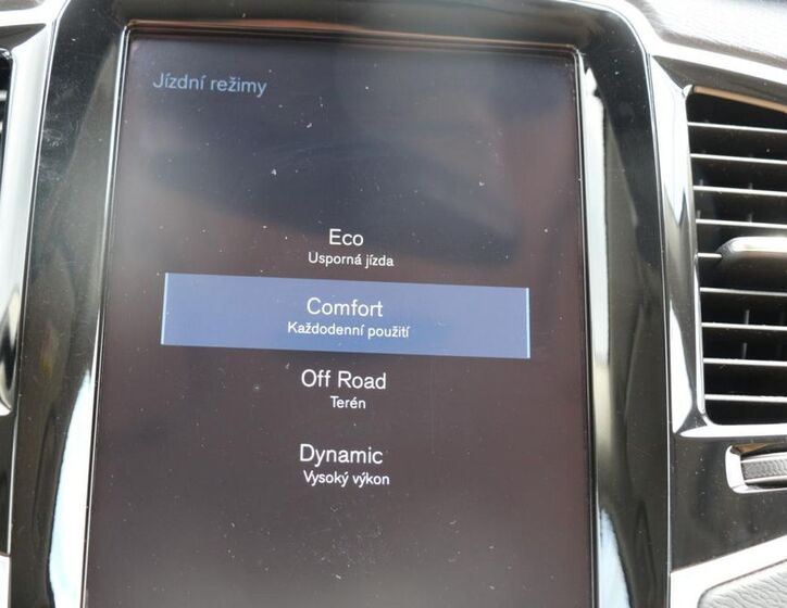 Volvo XC90 45