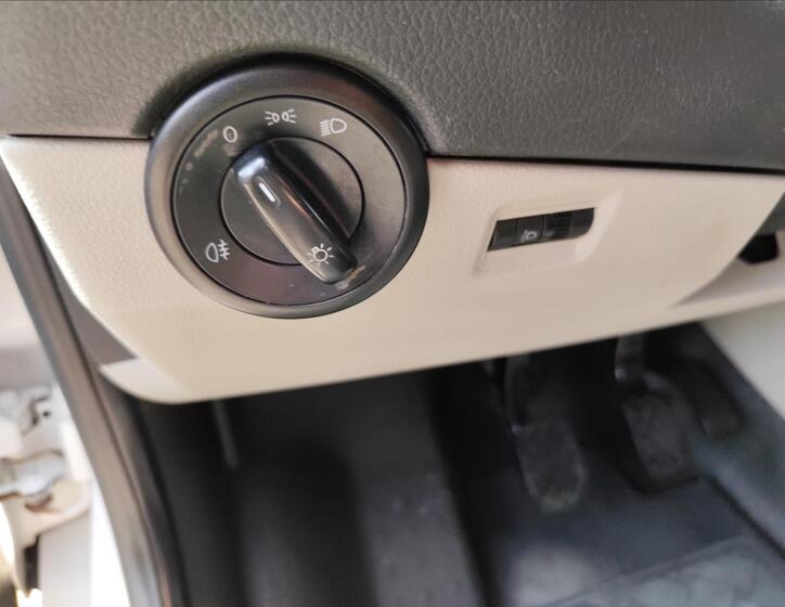 Volkswagen Transporter 12