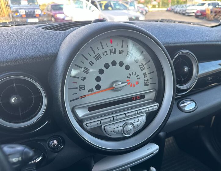 Mini Clubman 8