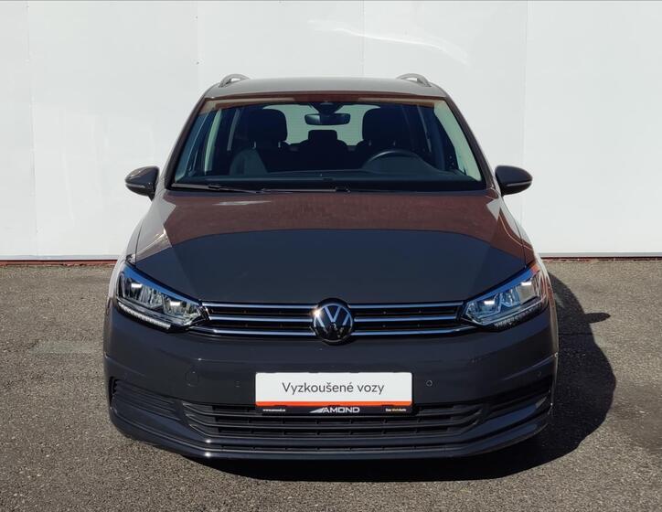 Volkswagen Touran 4