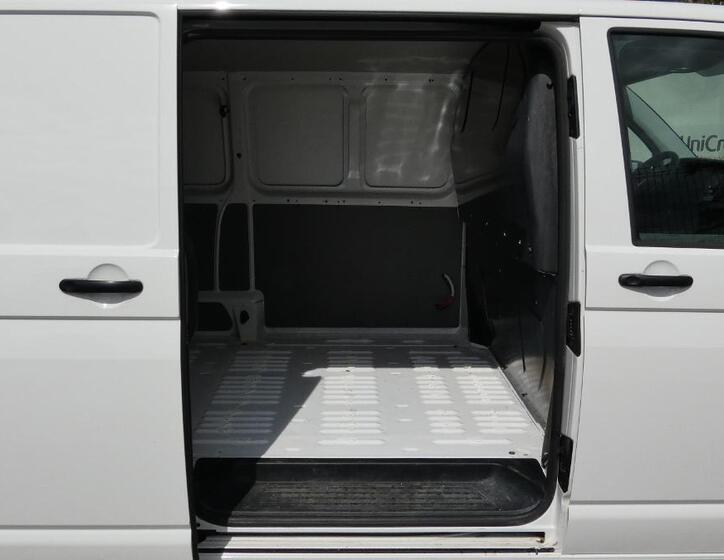 Volkswagen Transporter 17