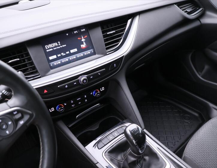 Opel Insignia 19