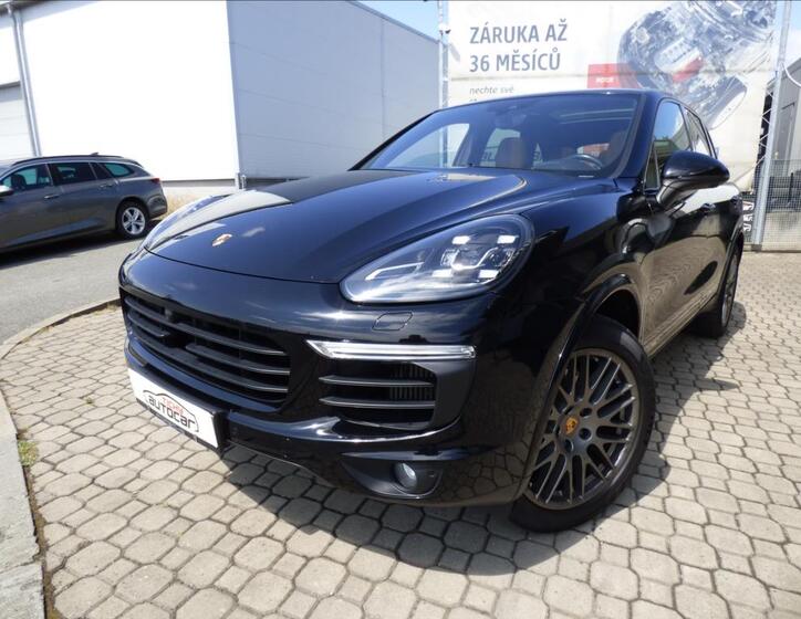 Porsche Cayenne 7