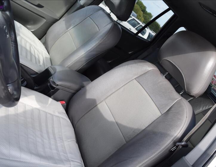 Hyundai Santa Fe 14