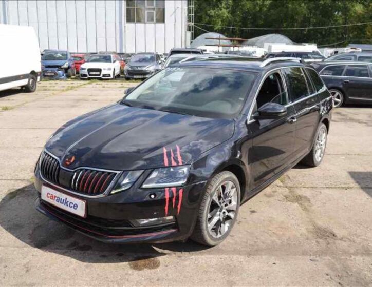 Škoda Octavia 1