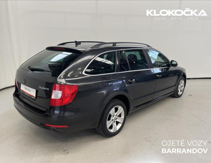 Škoda Superb 2