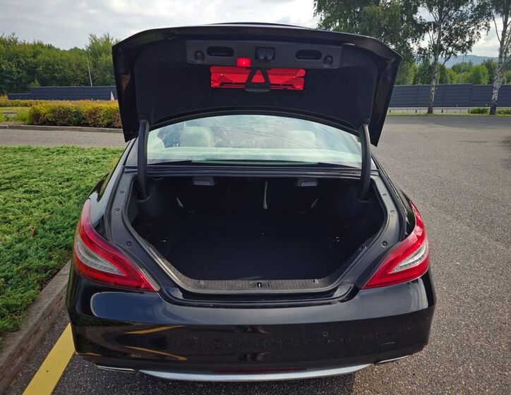 Mercedes-Benz CLS 18