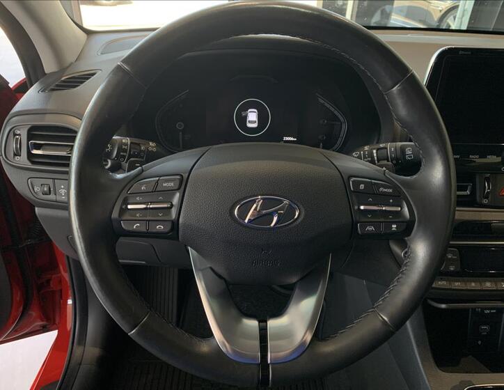 Hyundai i30 31