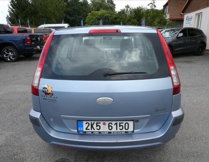 Ford Fusion 6