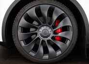 Tesla Model Y 19