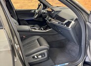 BMW X5 8