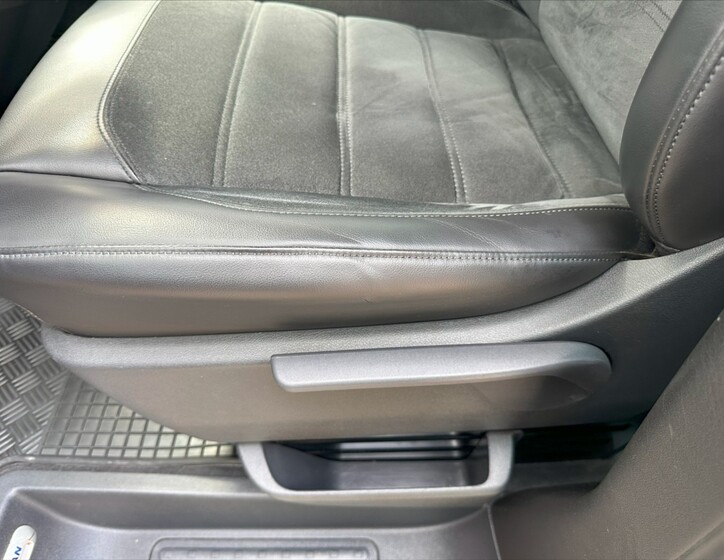 Volkswagen Multivan 24