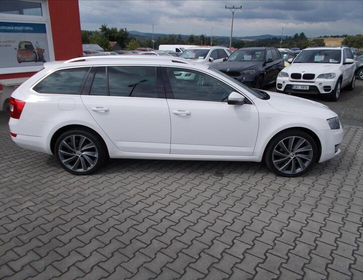 Škoda Octavia 9