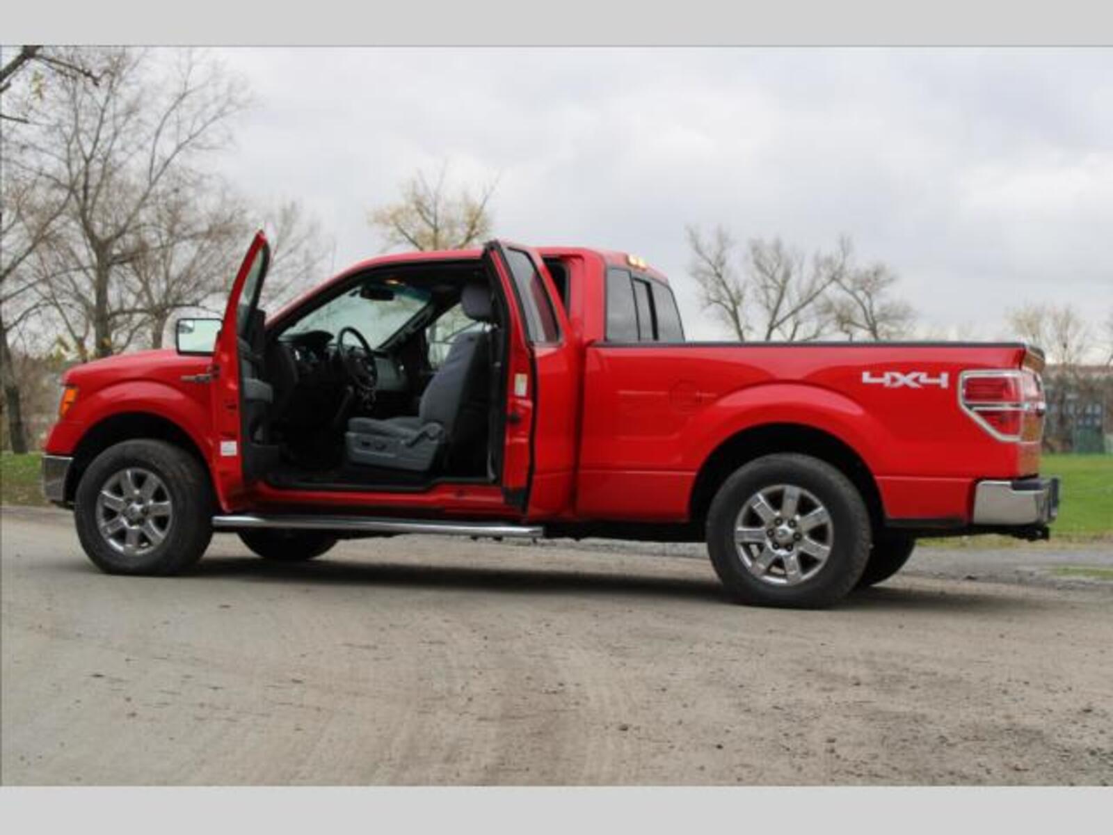 Ford F-150 11