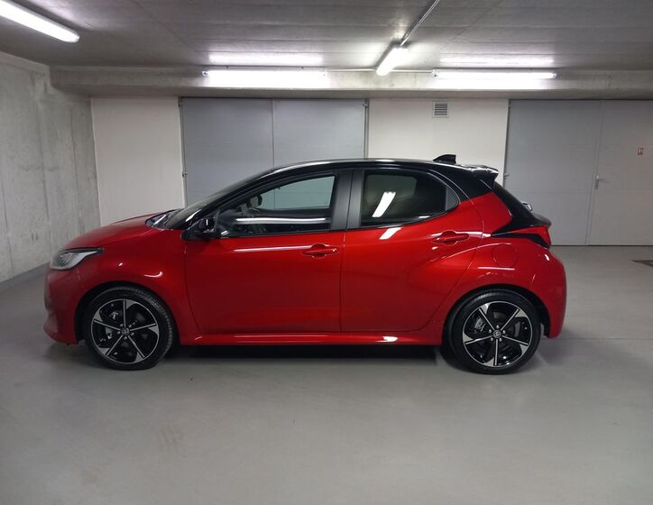 Toyota Yaris 6