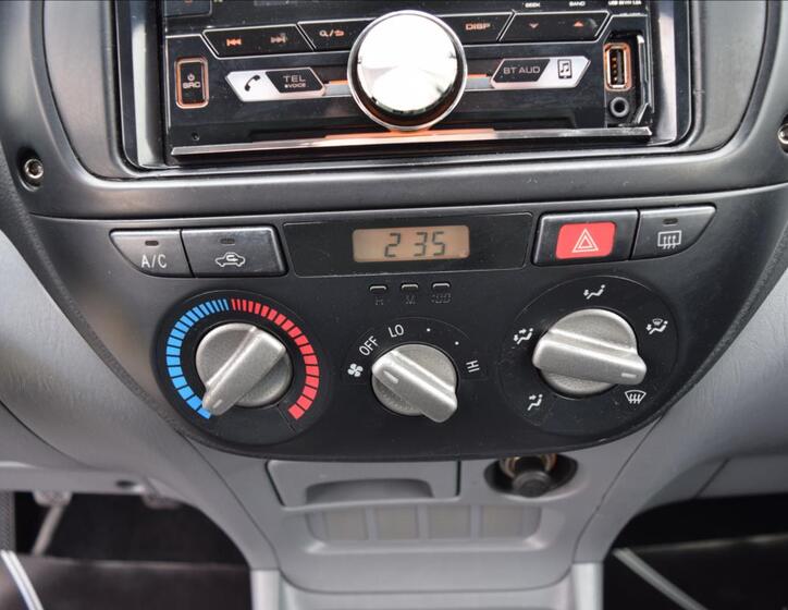 Toyota RAV4 31