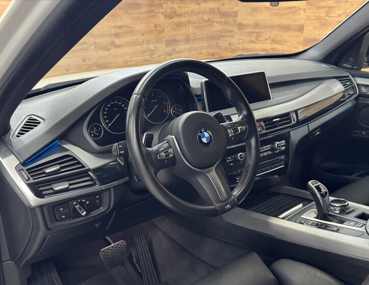 BMW X5 11