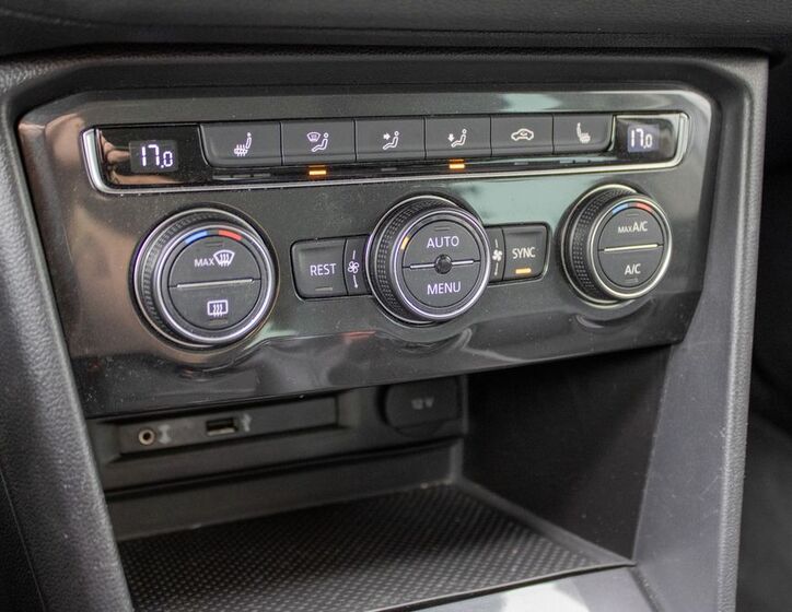 Volkswagen Tiguan 18