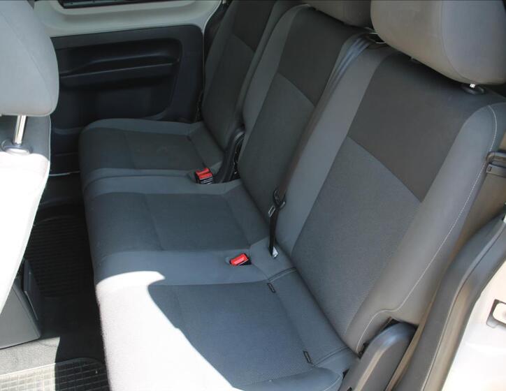 Volkswagen Caddy 8