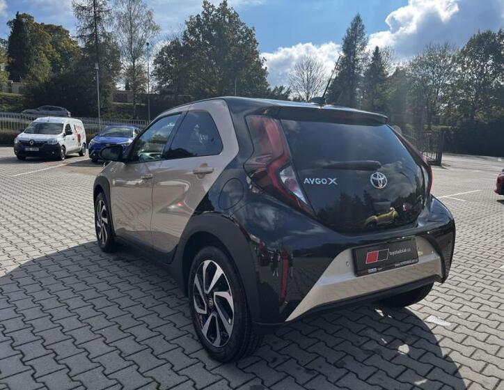 Toyota Aygo 5