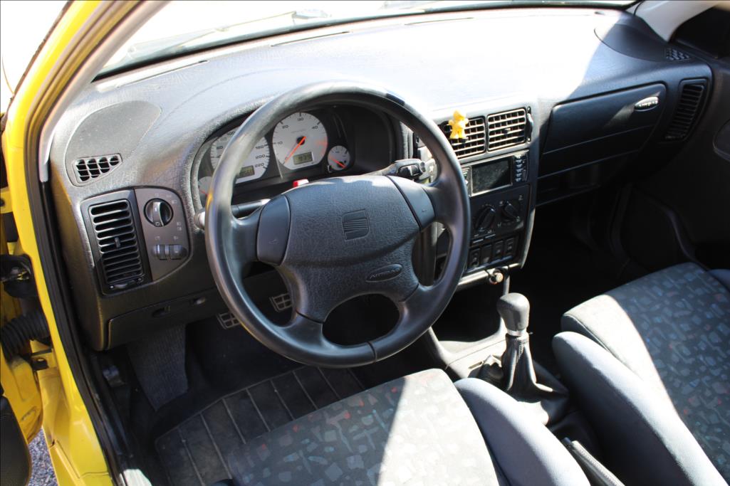 Seat Cordoba