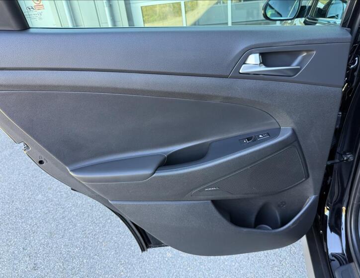 Hyundai Tucson 11