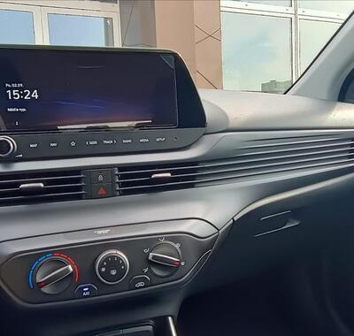 Hyundai i20 6