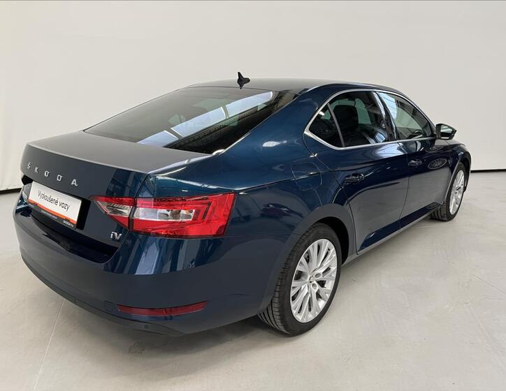 Škoda Superb 2
