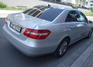 Mercedes-Benz Třídy E 8