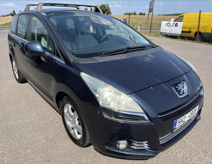 Peugeot 5008 3