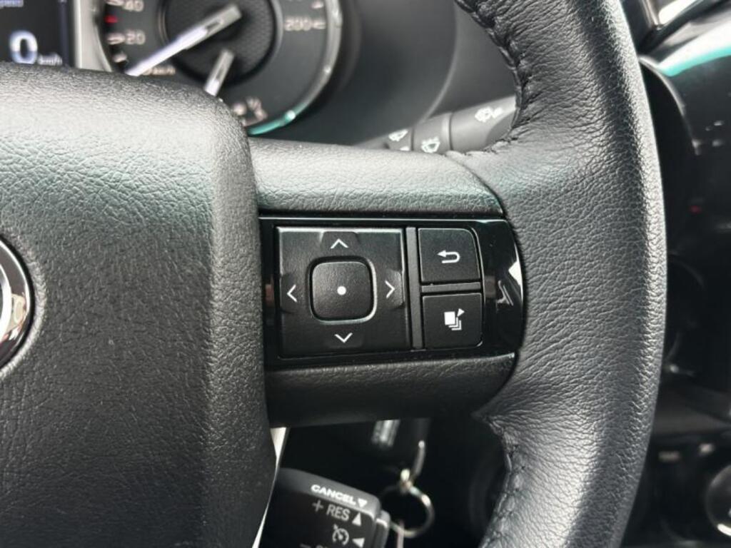 Toyota Hilux 18