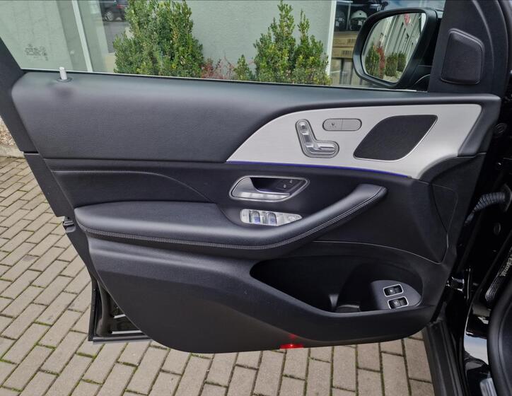 Mercedes-Benz GLE 40