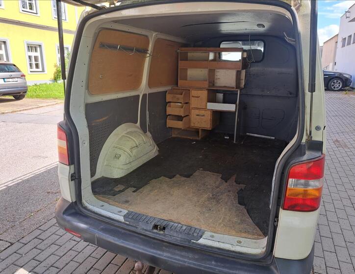 Volkswagen Transporter 27