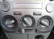 Mazda 2 17