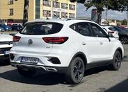 MG ZS 5