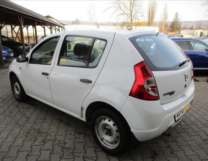 Dacia Sandero 4