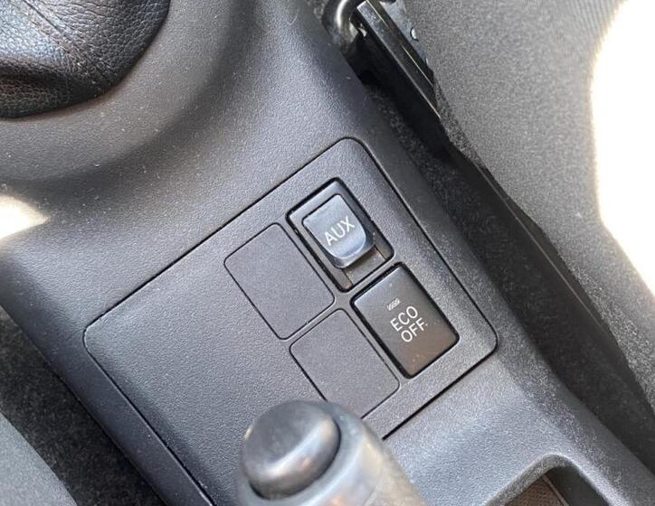 Toyota Yaris 18