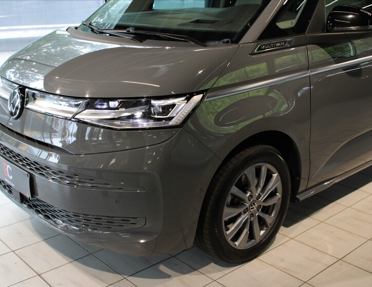 Volkswagen Multivan 7