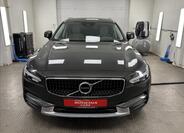 Volvo V90 2