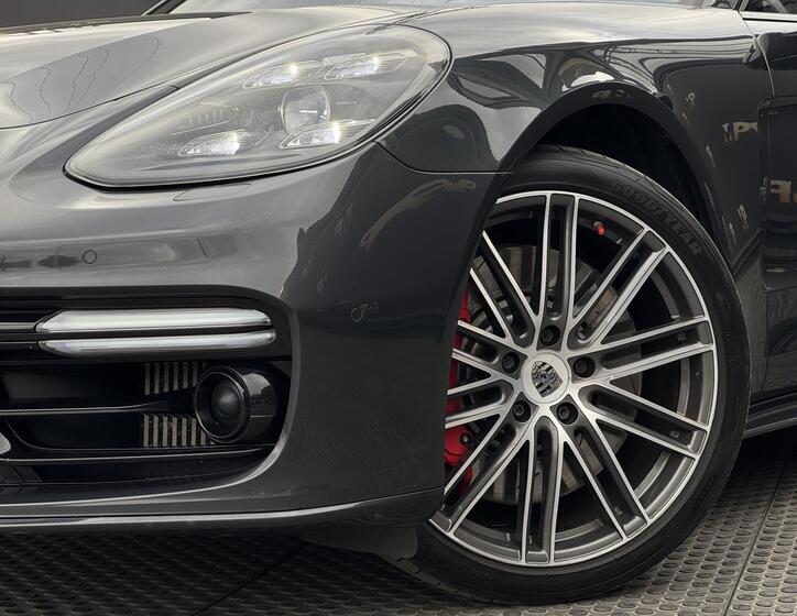 Porsche Panamera 45