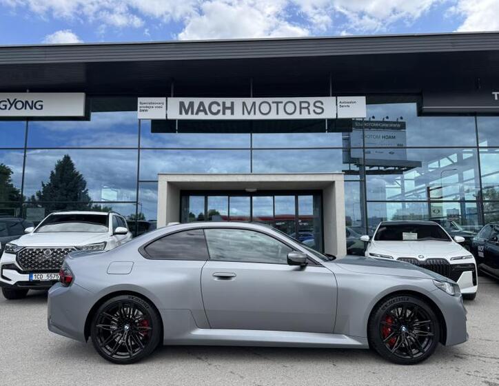BMW M2 7