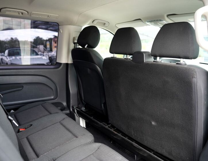 Mercedes-Benz Vito 27