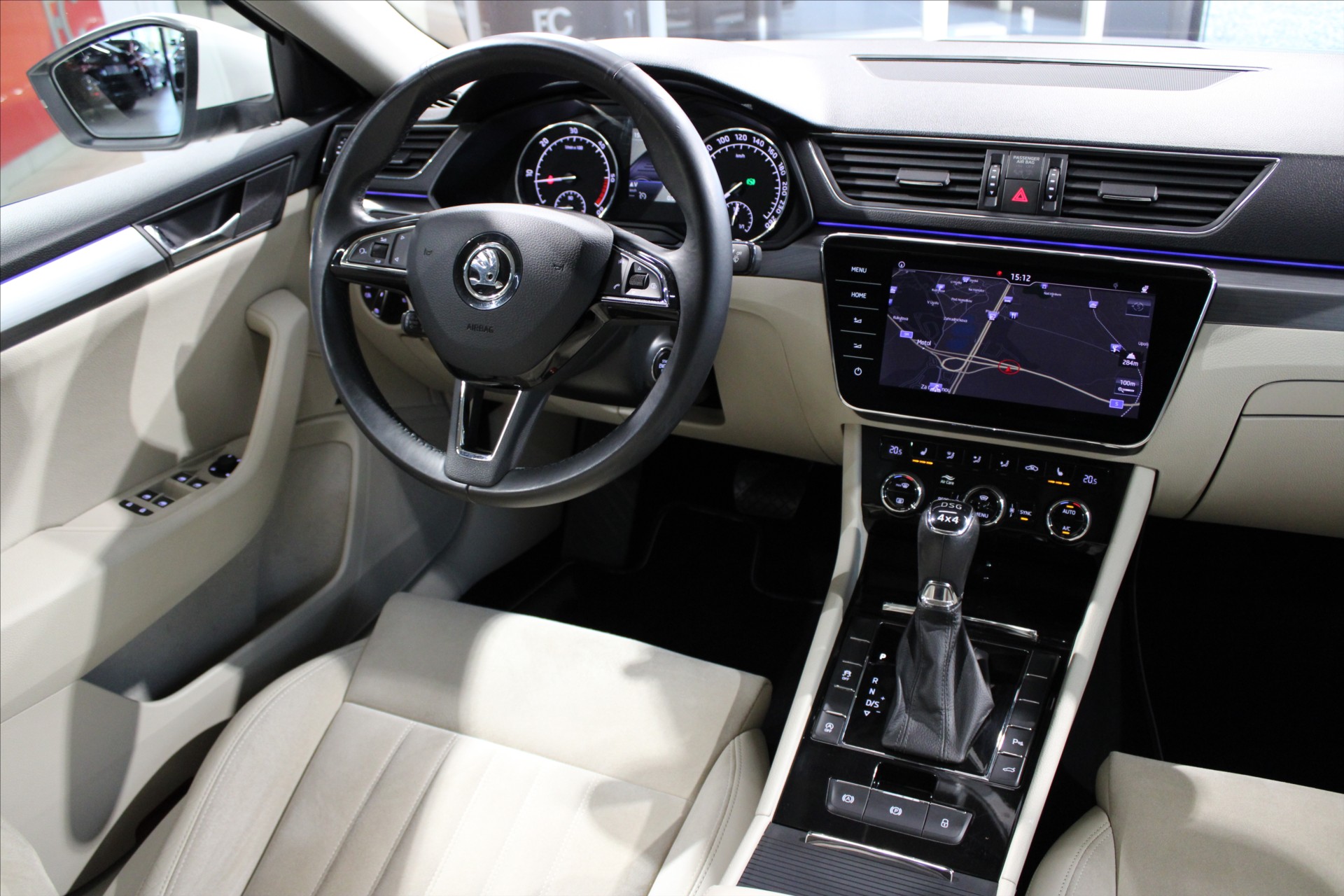 Škoda Superb