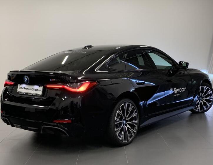 BMW i4 3