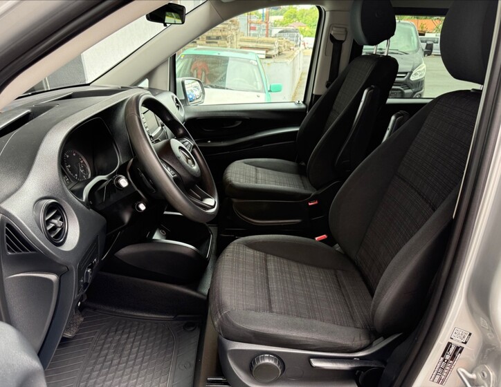 Mercedes-Benz Vito 11
