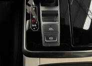 Audi Q8 17