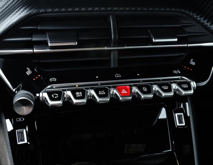 Peugeot 2008 15